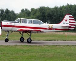 YAK 52  1 