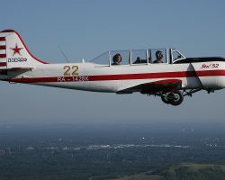 YAK 52  2 